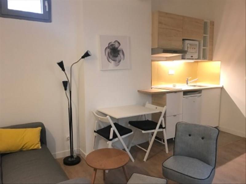 Appartement deux pièces à louer à Aix en Provence au calme centre ville